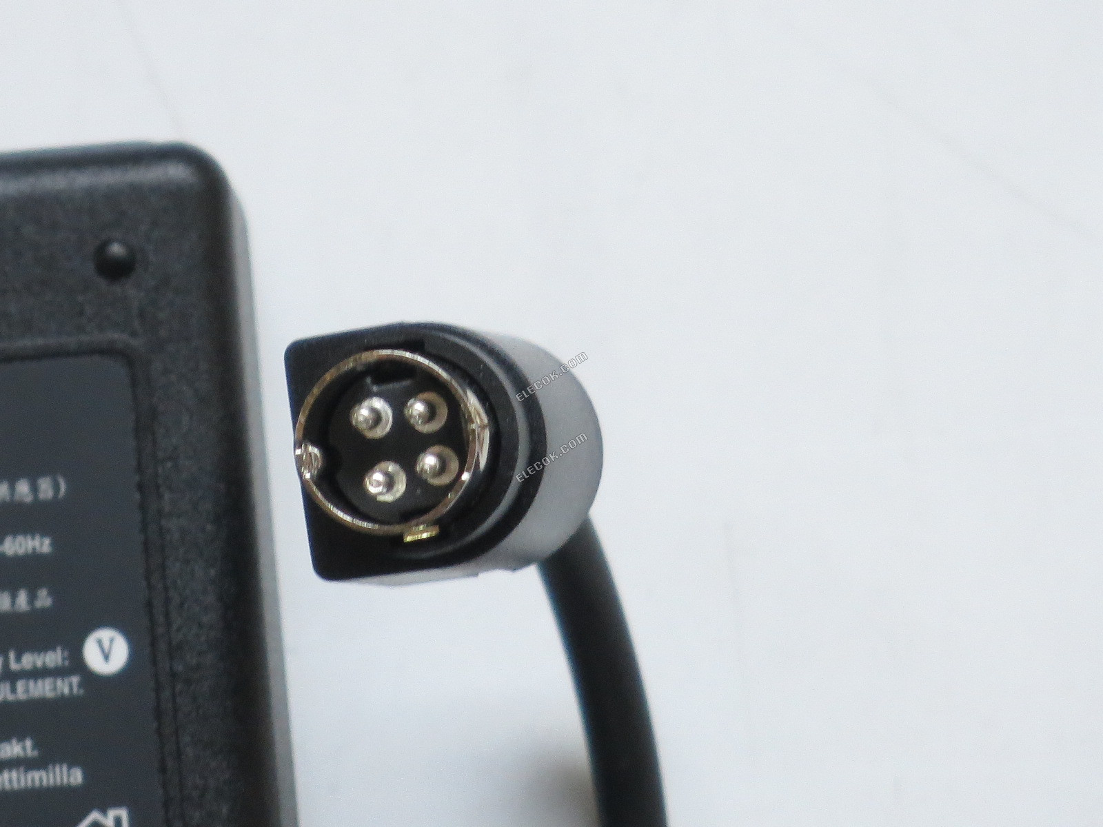 Acbel Polytech AD7043 AC Adapter- Laptop 19V 4,74A, 4-Pin ersatz 