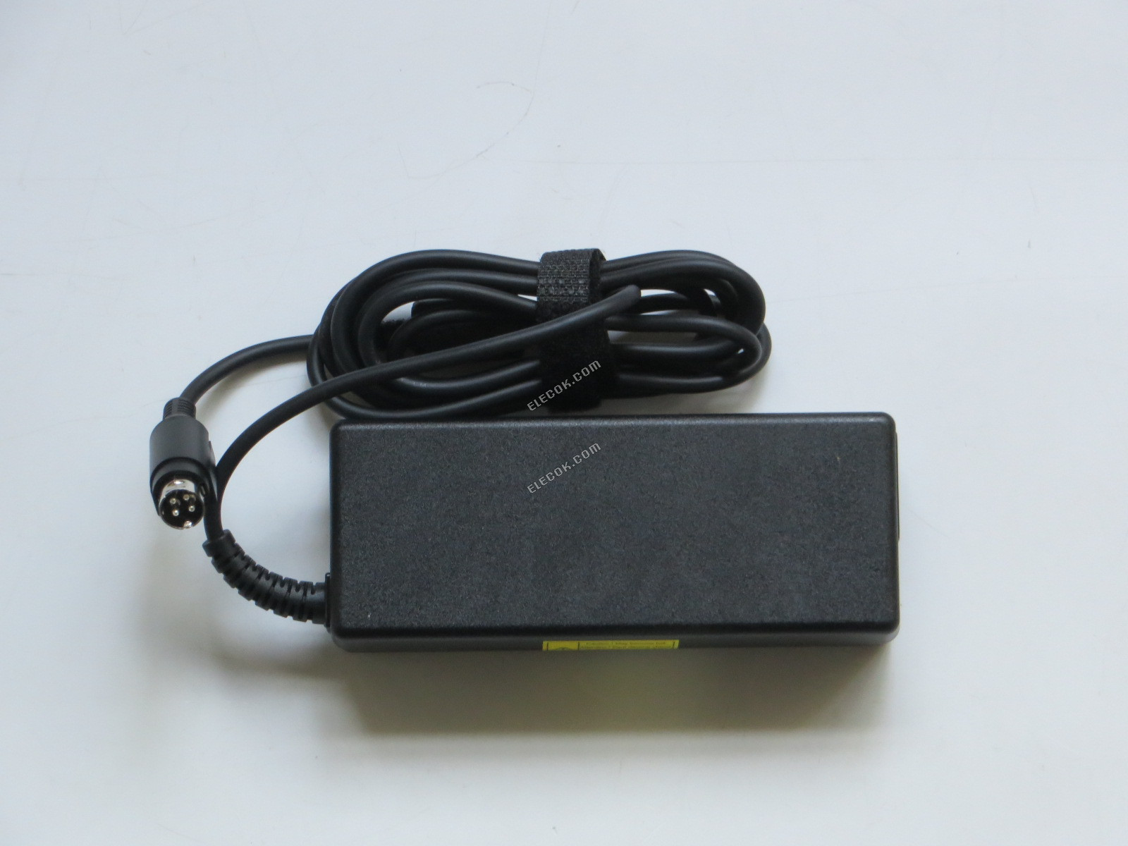 Acbel Polytech AD7043 AC Adapter- Laptop 19V 4,74A, 4-Pin ersatz 