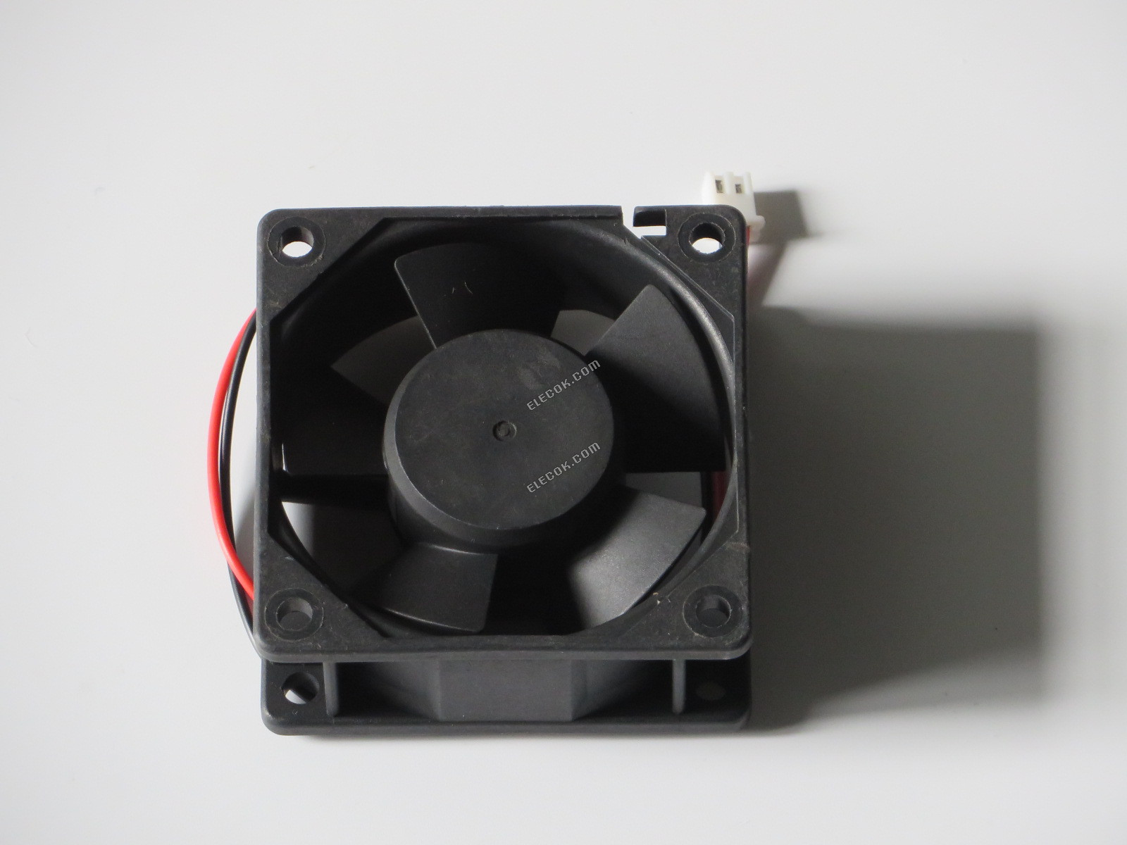 SUNON KD1206PTS1 12V 2,3W 2 draden Koelventilator 