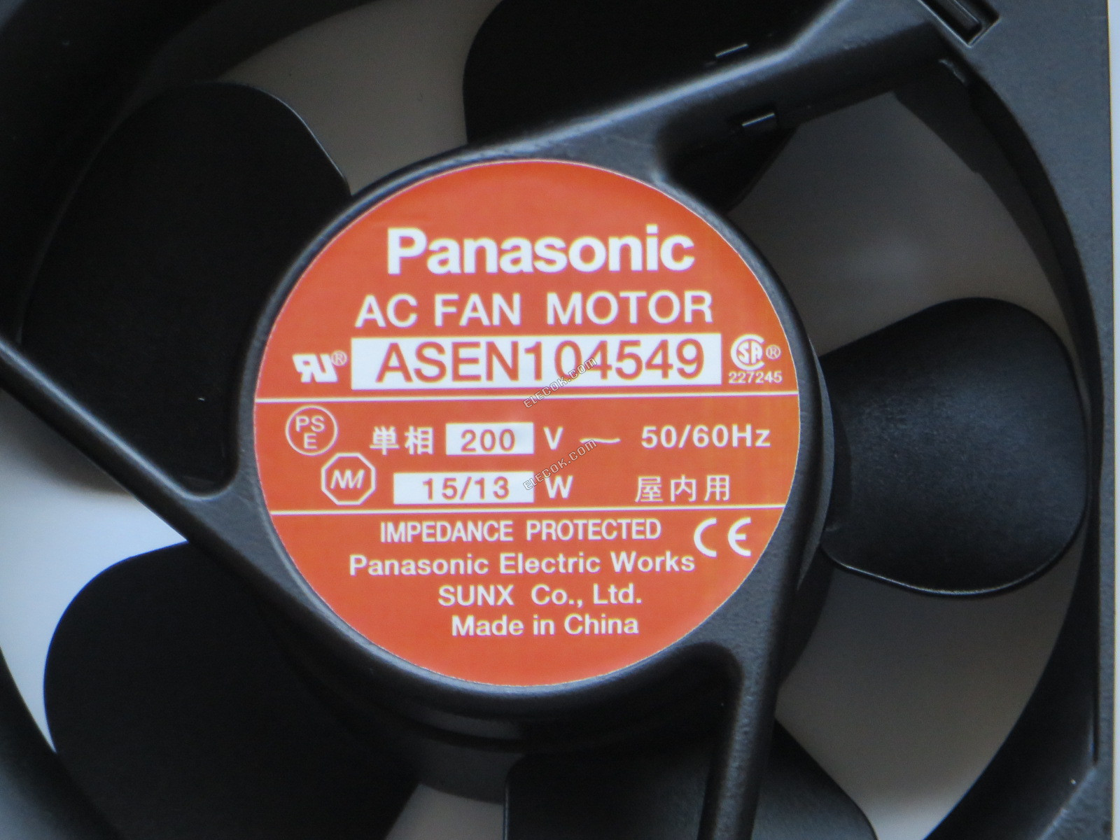 Panasonic ASEN104549 200V 15/13W plug connection Cooling Fan 
