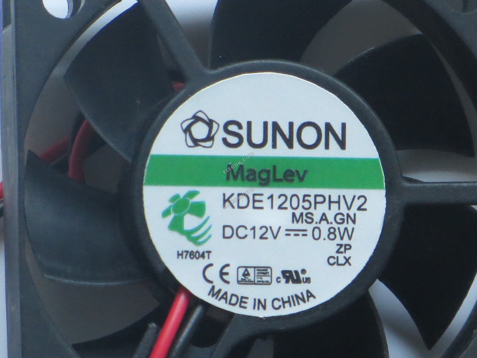SUNON KDE1205PHV2 12V 0.8W 2wires cooling fan 