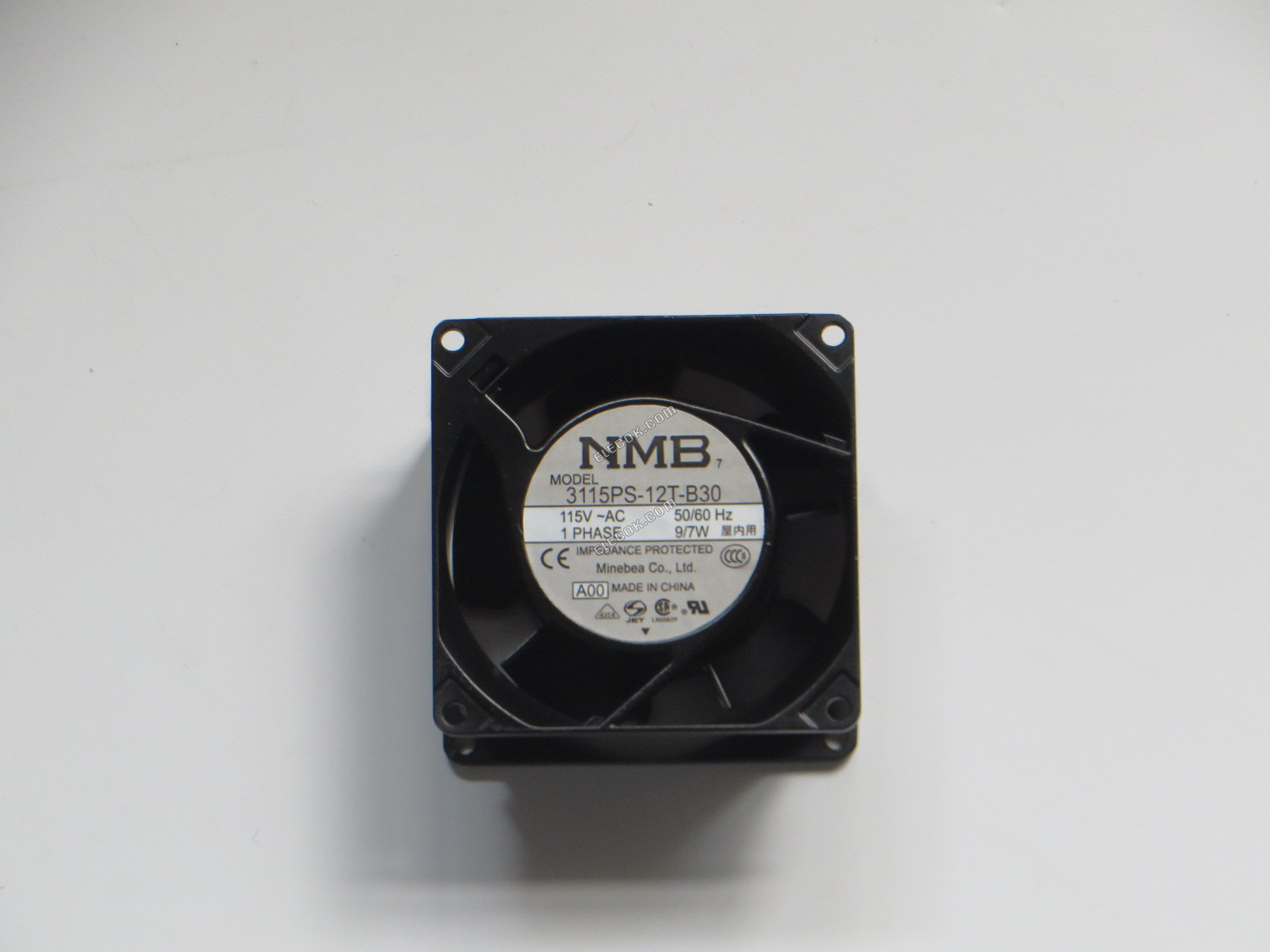 NMB 3115PS-12T-B30 115V AC 50/60Hz 9/7W Ventilateur De Refroidissement avec connexion par prise 