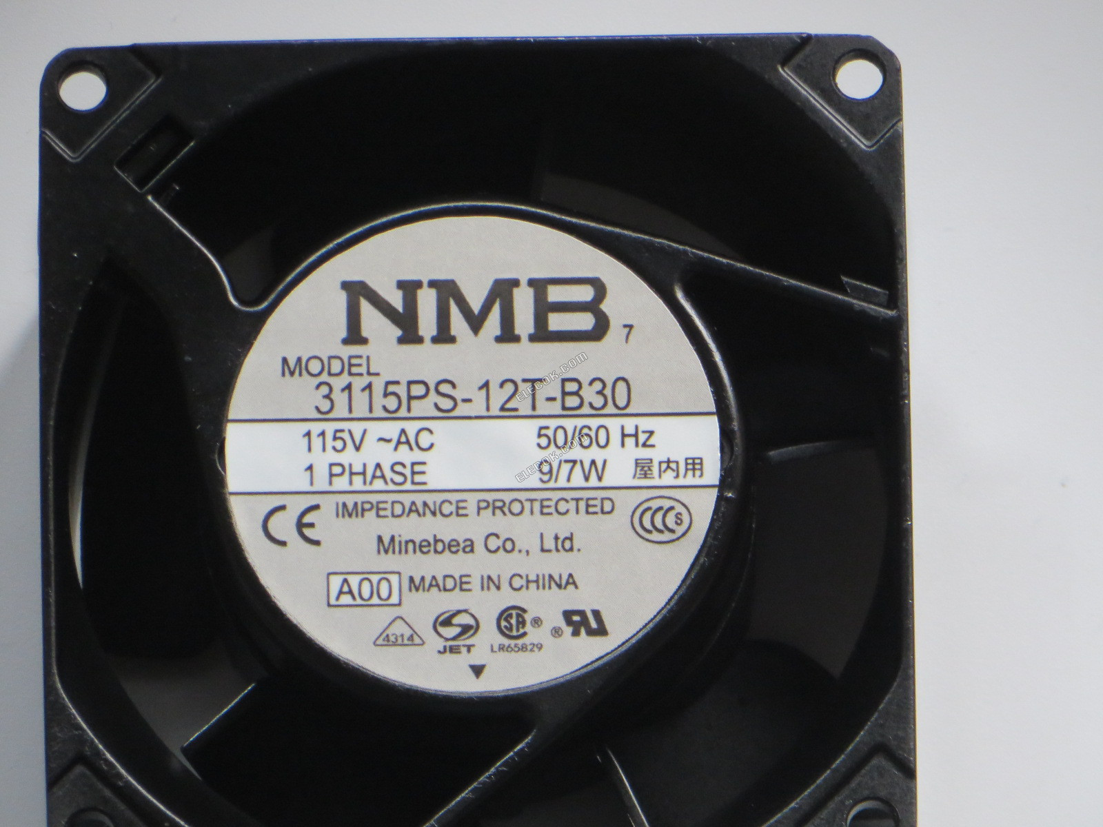 NMB 3115PS-12T-B30 115V AC 50/60Hz 9/7W Ventilateur De Refroidissement avec connexion par prise 