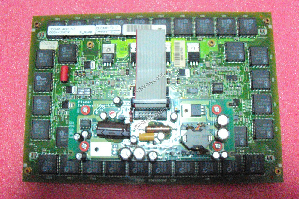MD640.400-52 LCD BILDSCHIRM ohne Rahmen 