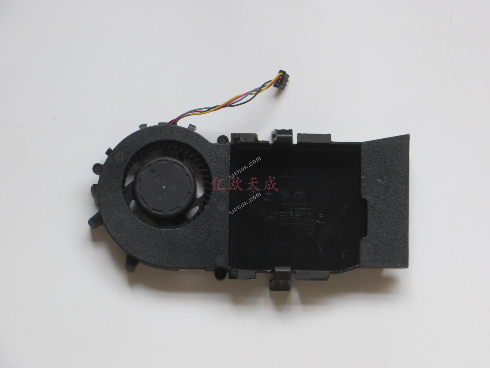 FOXCONN PVB070E05N-P02-AE 5V 1.10A 4wires Cooling Fan, used 