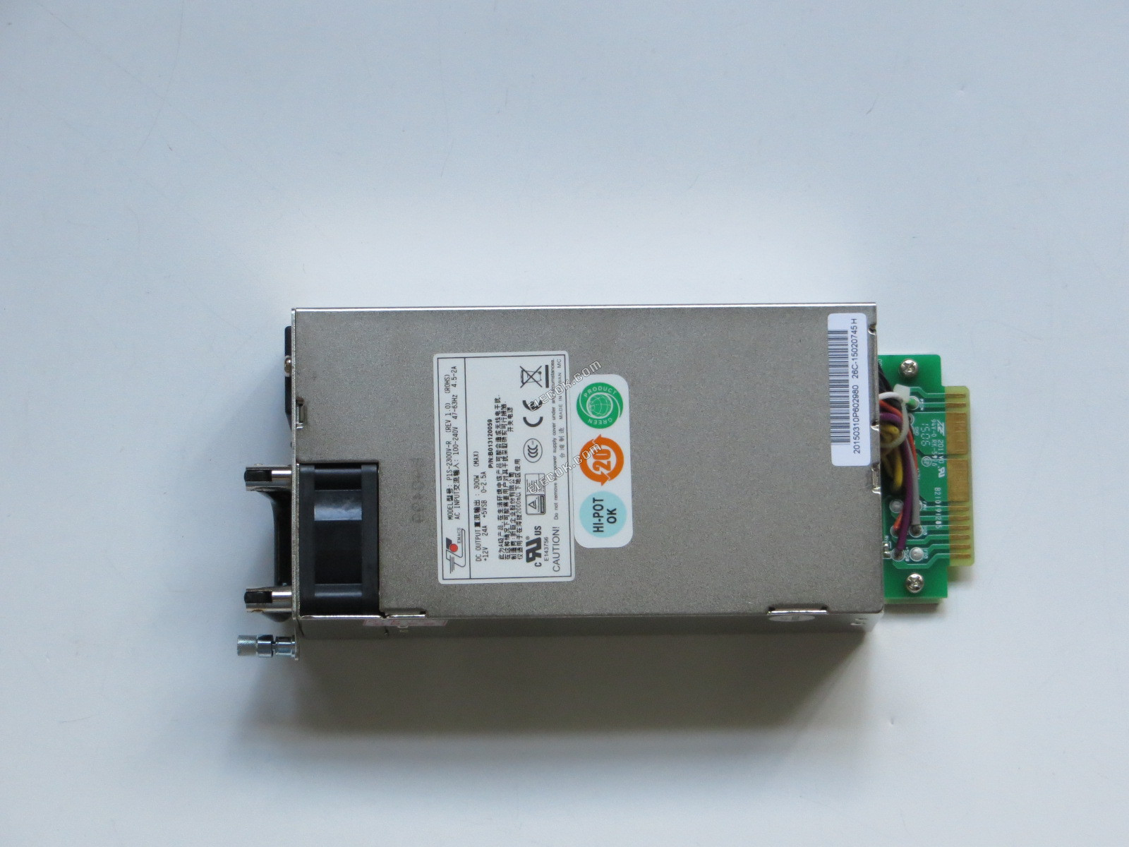 EMACS / Zippy P1S-2300V-R Server - Alimentatore 300W, P1S-2300V-R, con screw, Fondo Di Magazzino Inutilizzato 