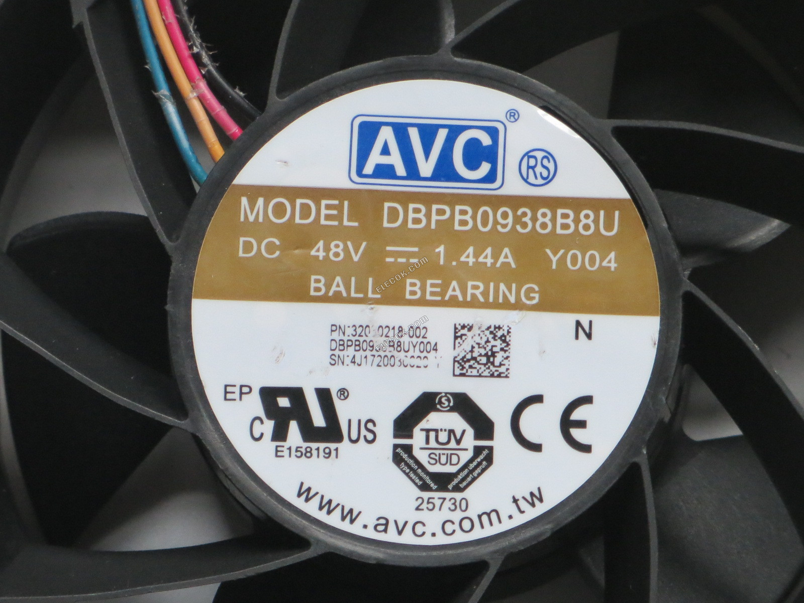AVC DBPB0938B8U 48V 1.44A 4 wires Cooling Fan