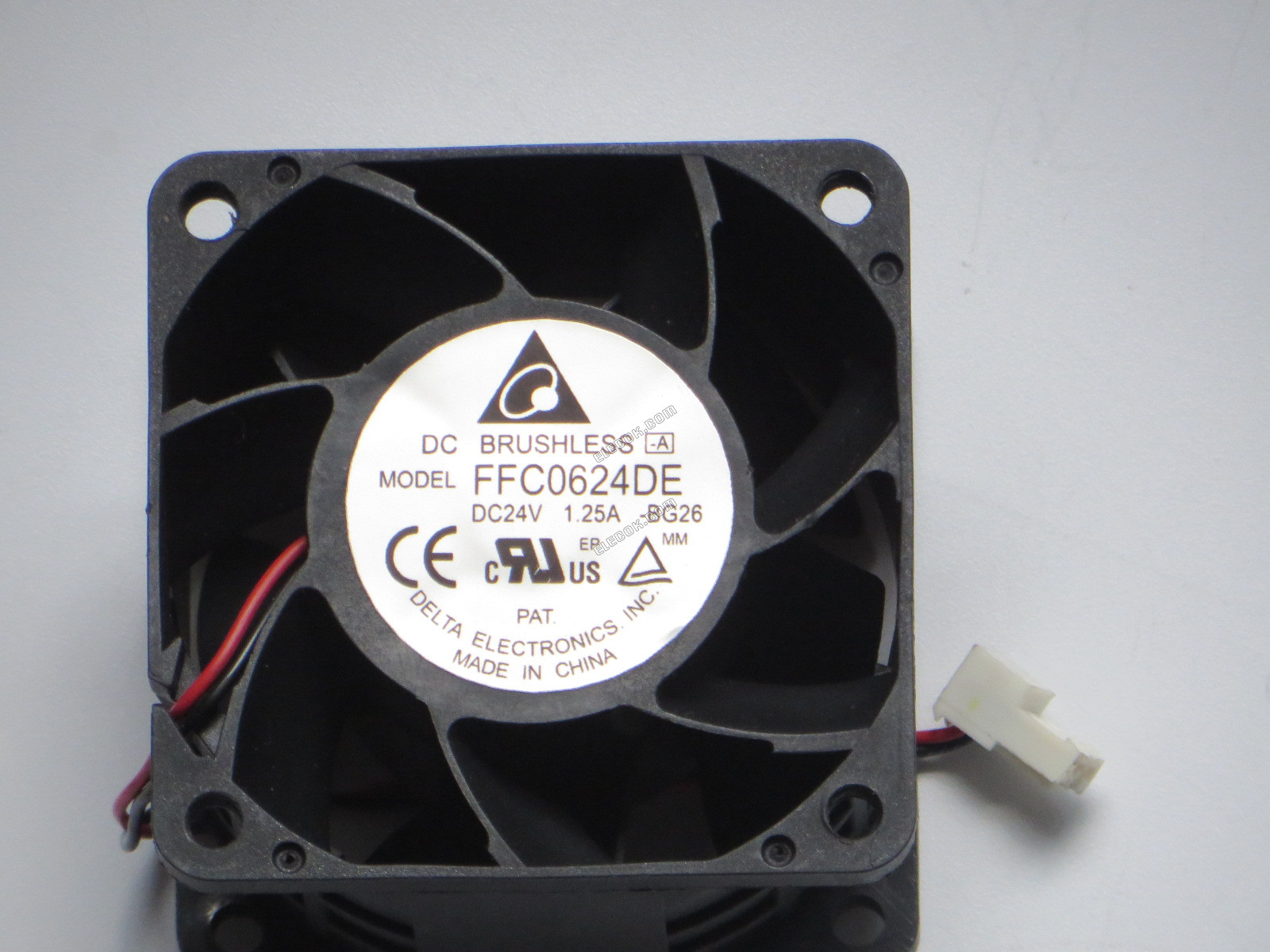 DELTA FFC0624DE 24V 1.25A 2wires cooling fan 