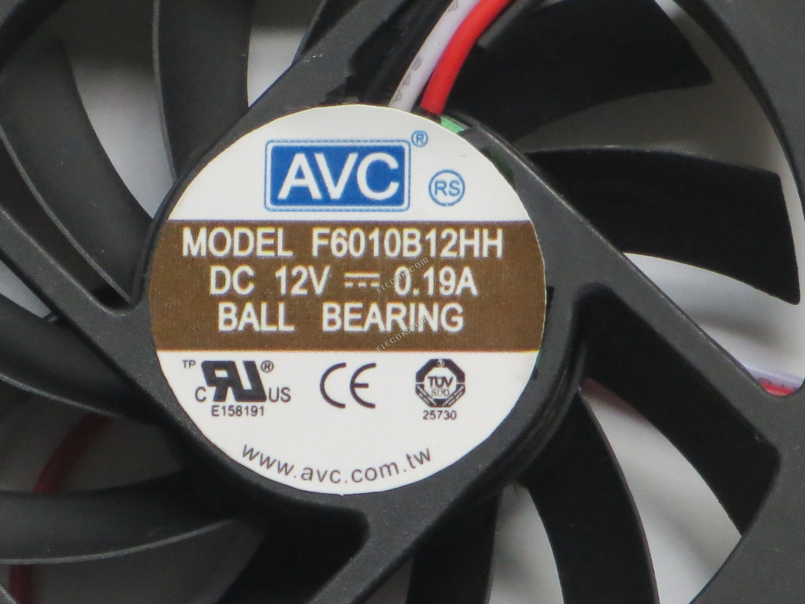 AVC F6010B12HH Server-square Fan F6010B12HH 12V 0.19A 3-wire 