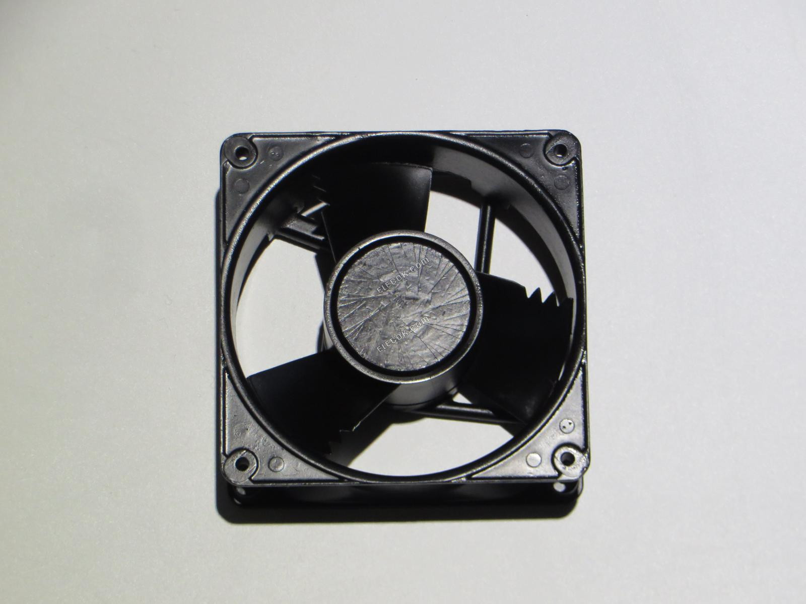 Comair Rotron MX2B3X 115V 50/60HZ Cooling Fan with socket connection, refurbished 
