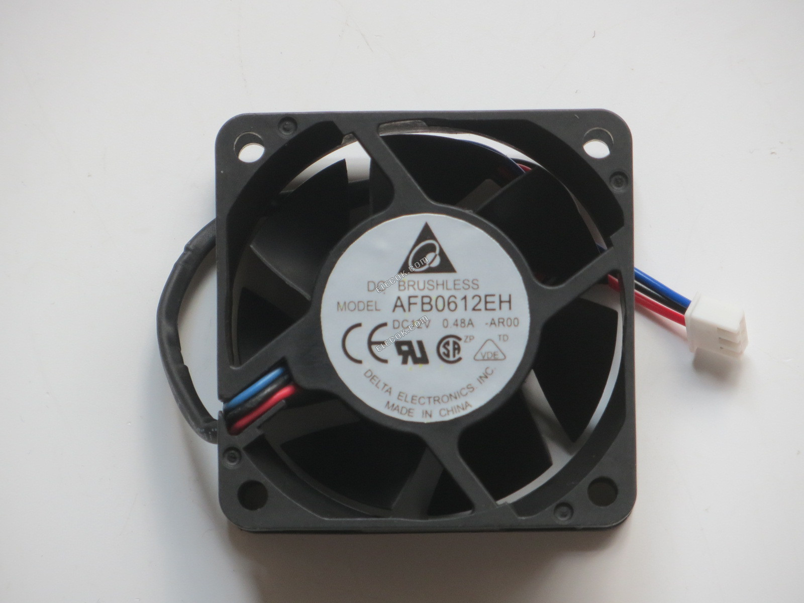 DELTA AFB0612EH-AR00 12V 0.48A 4.56W 3wires Cooling Fan 