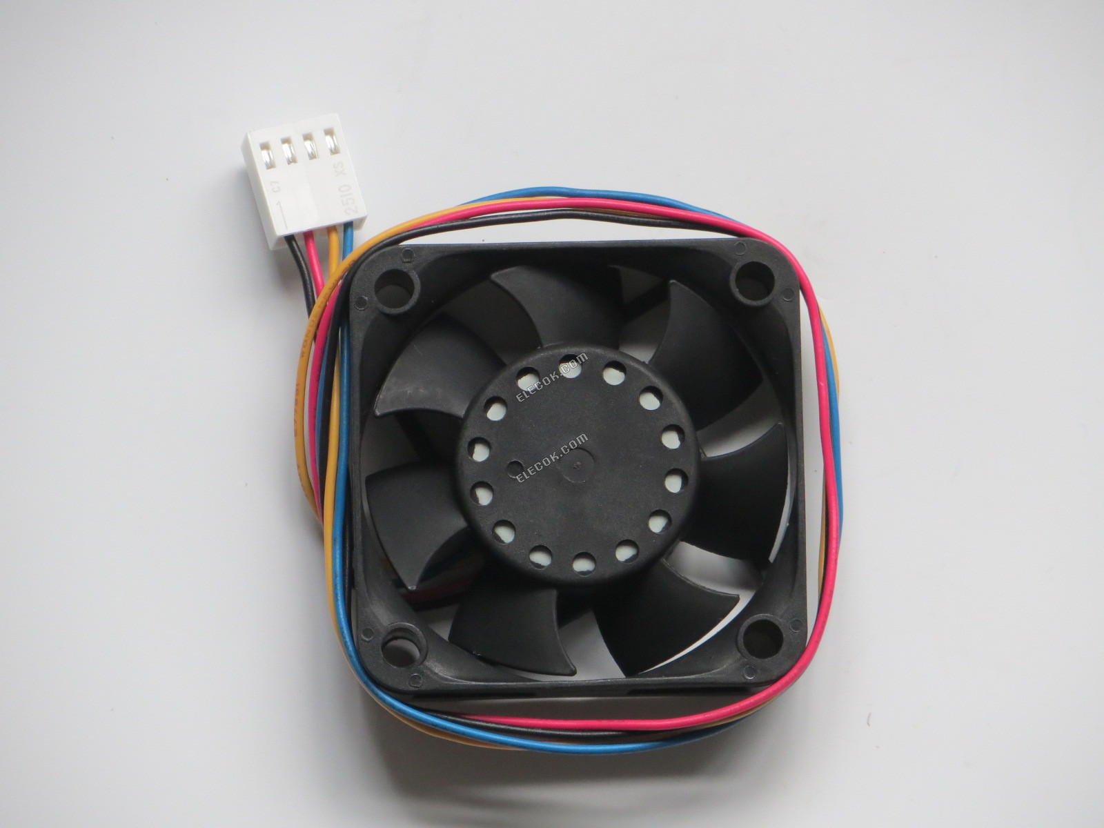 Protechnic Magic MGT5012MF-W15 Server - Firkantet Ventilator 12V0.10A, sq50x50x15mm, 4W 4 Ledninger 