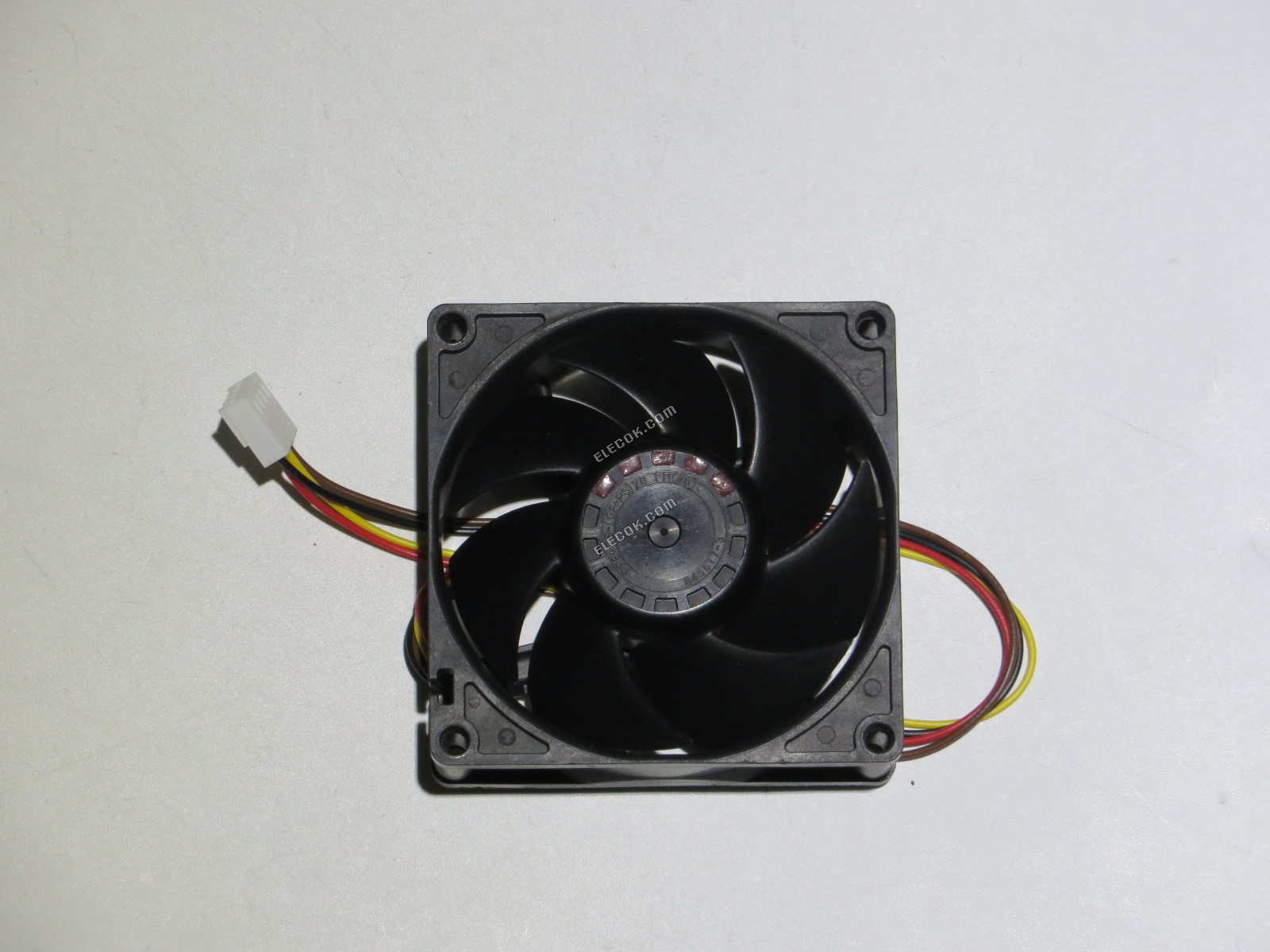 Sanyo Denki 9GA0812P4H007 Serveur-carré Ventilateur 9GA0812P4H007 