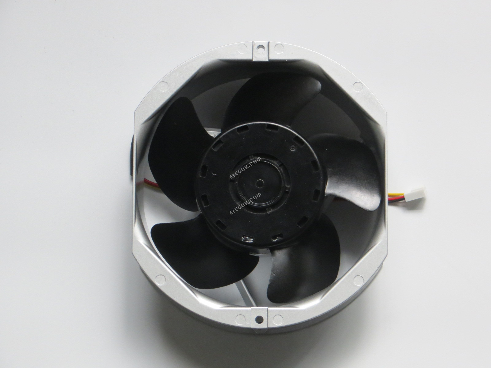 Sanyo 109E5724H501 24V 0.58A 3線冷却ファン