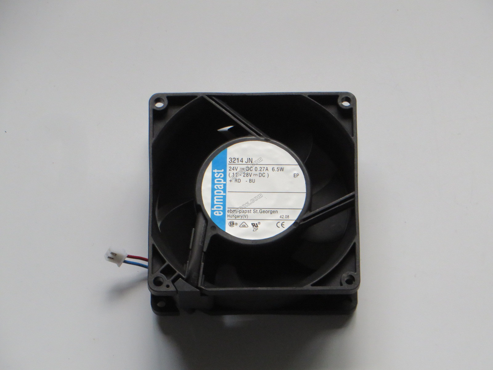 ebm-papst 3214JN Serwer - Kwadratowy Wentylator sq90x90x38mm, w80x2x2, 24V 6,5W 2 przewody 