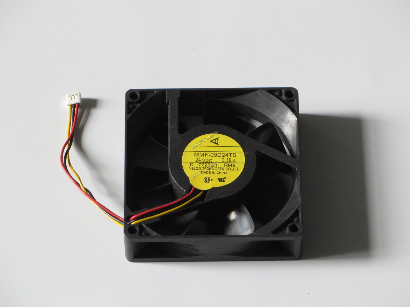 MITSUBISHI MMF-09D24TS-RM9 24V 0,19A 3 fili Ventola Di Raffreddamento 
