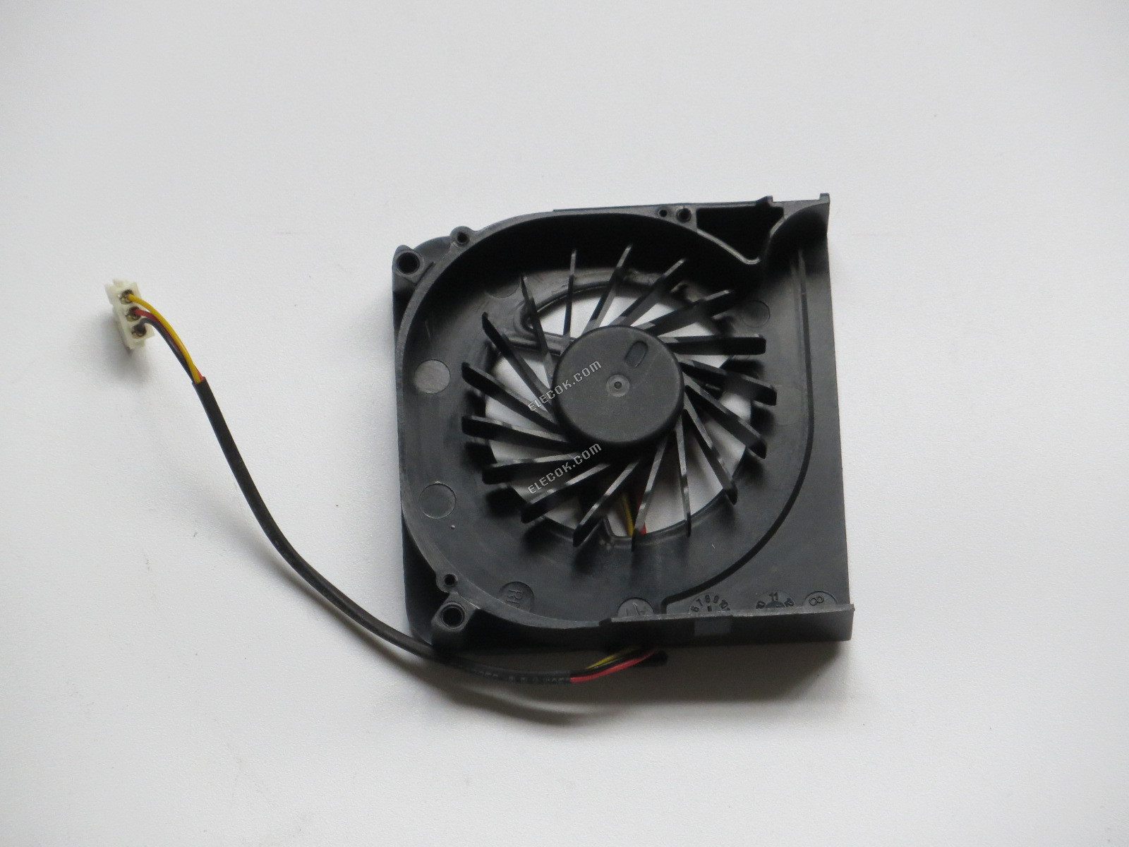 AVC BNTA0613R2H 12V 0.24A 3wires Cooling Fan 
