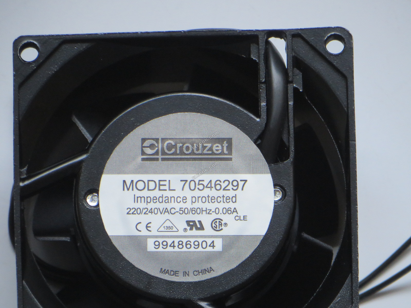 CROUZET 70546297 220/240VAC 0,06A 2 cables Ventilador De Refrigeración 