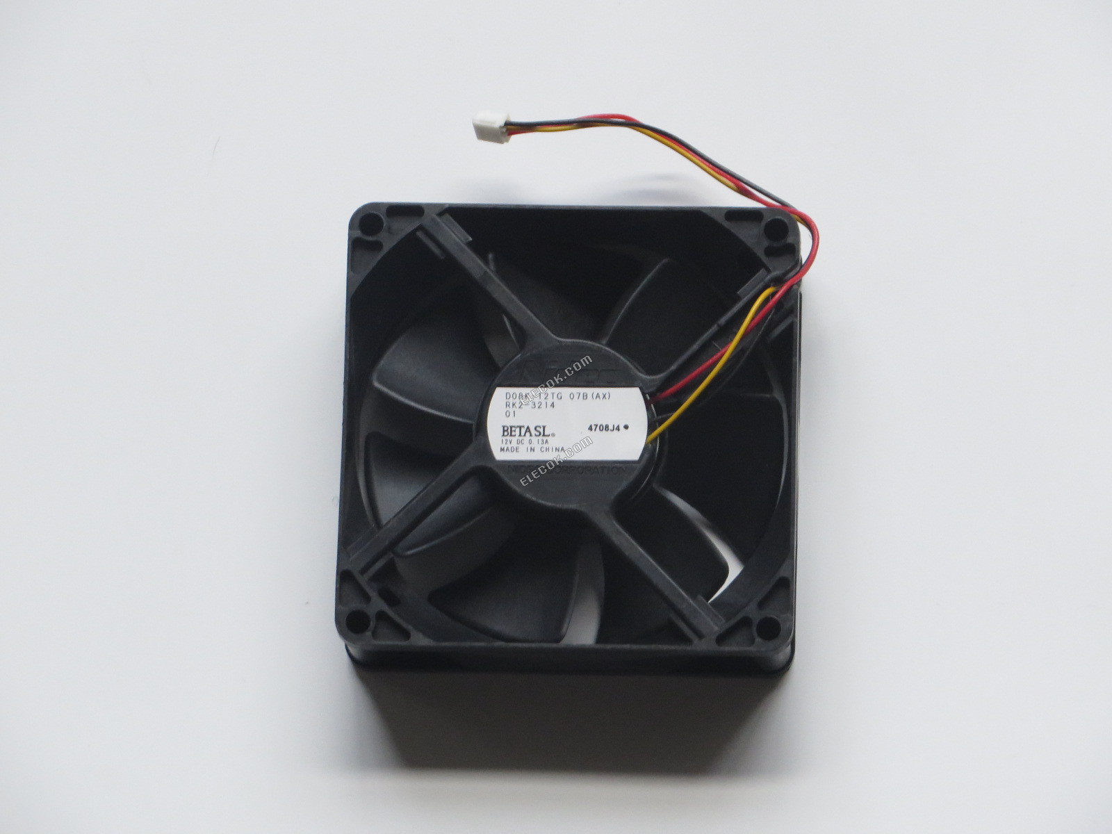 NIDEC D08K-12TG 12V 0.13A 3 線冷却ファン
