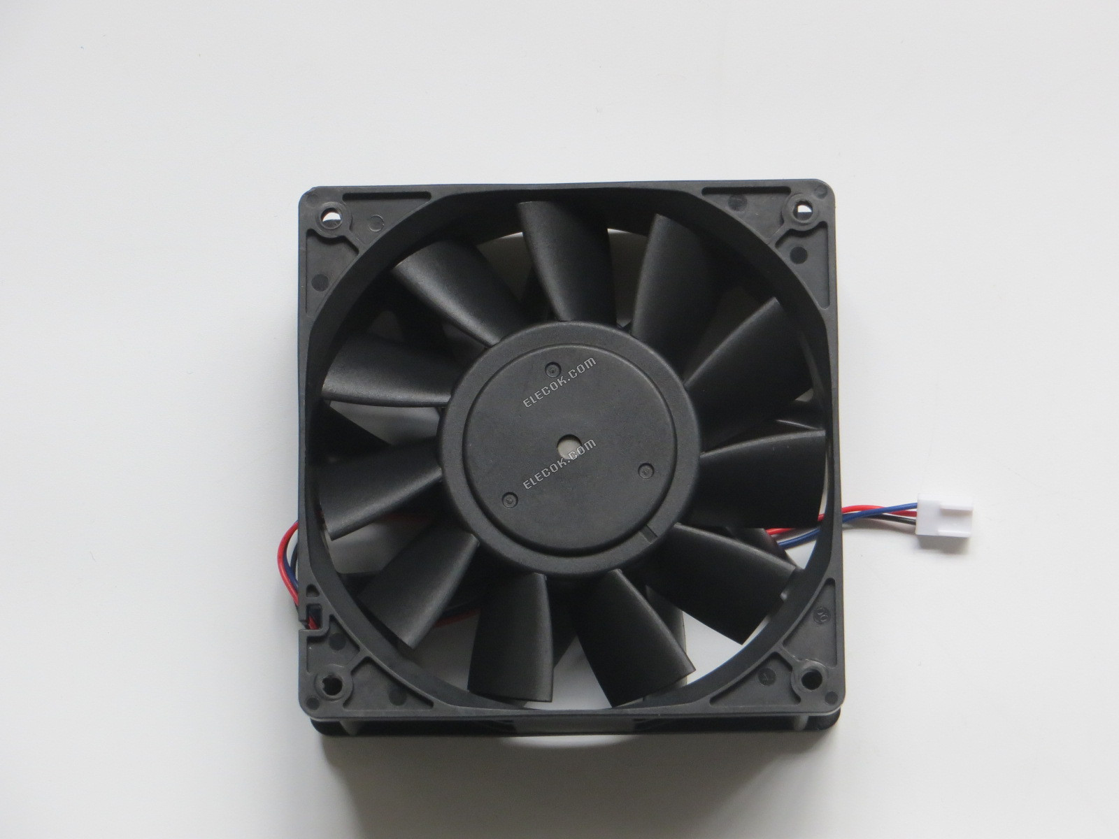DELTA PFB1224GHE-F00 24V 1.62A 3線冷却ファン