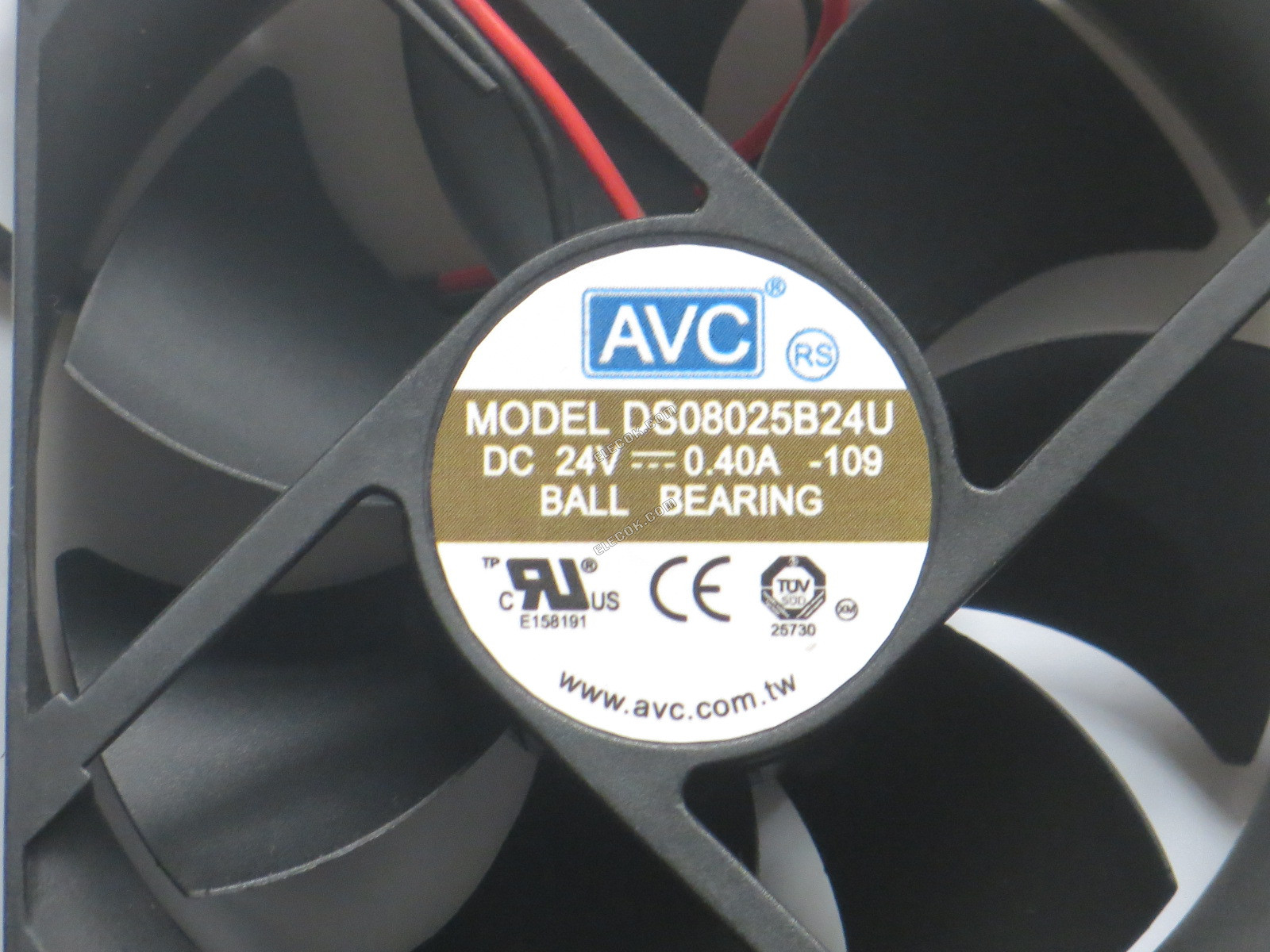 AVC DS08025B24U 24V 0.4A 2wires Cooling Fan 