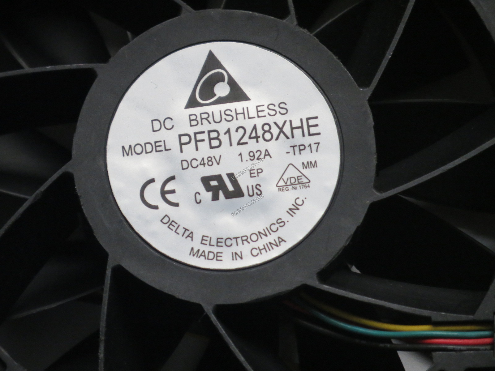 DELTA PFB1248XHE-TP17 48V 1.92A 4wires Cooling Fan 