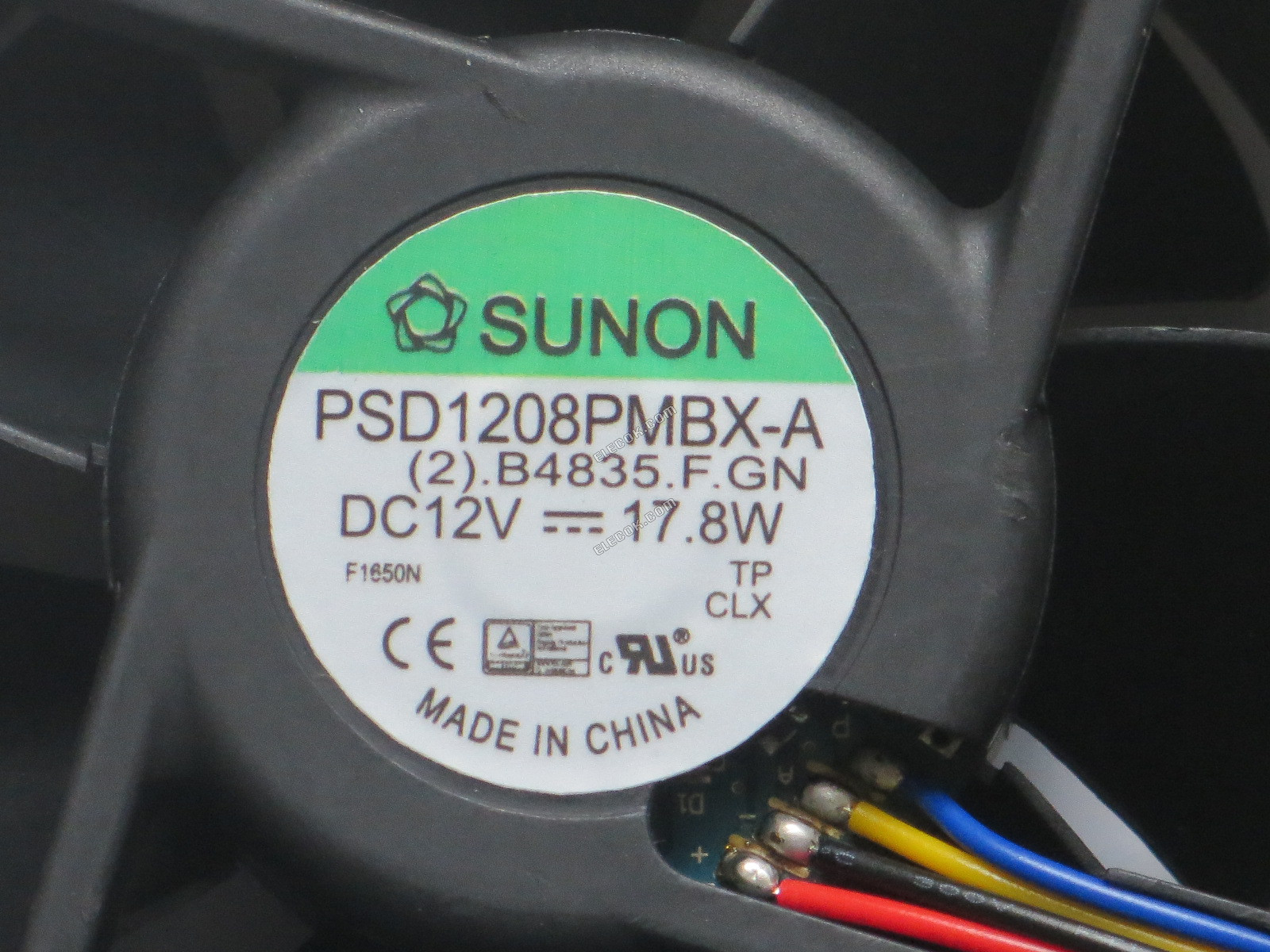 SUNON PSD1208PMBX-A 2 .B4835.F.GN 12V 17.8W 4wires cooling fan 
