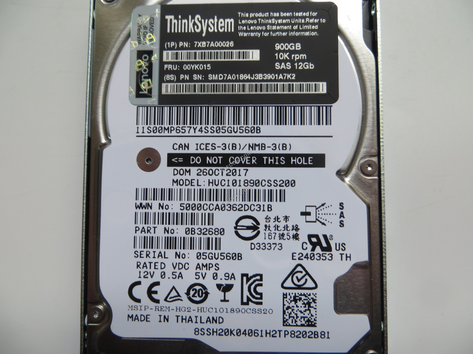 Lenovo SR550 SR650 server hard drive900G 10K SAS 12G 7XB7A00026 00YK015，Used