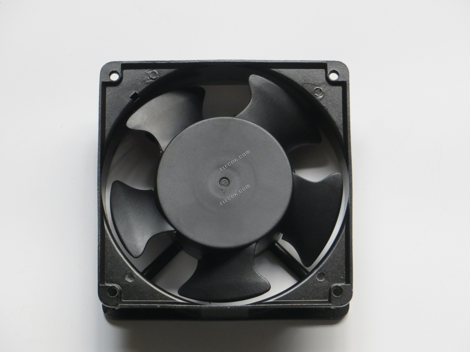 maxair BT220 12038B2H 220-240V Ventilator med sokkelforbindelse 