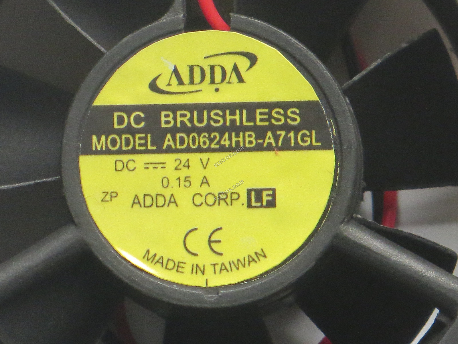 ADDA AD0624HB-A71GL 24V 0,15A 3,6W 2 cables Ventilador De Refrigeración, reacondicionado 