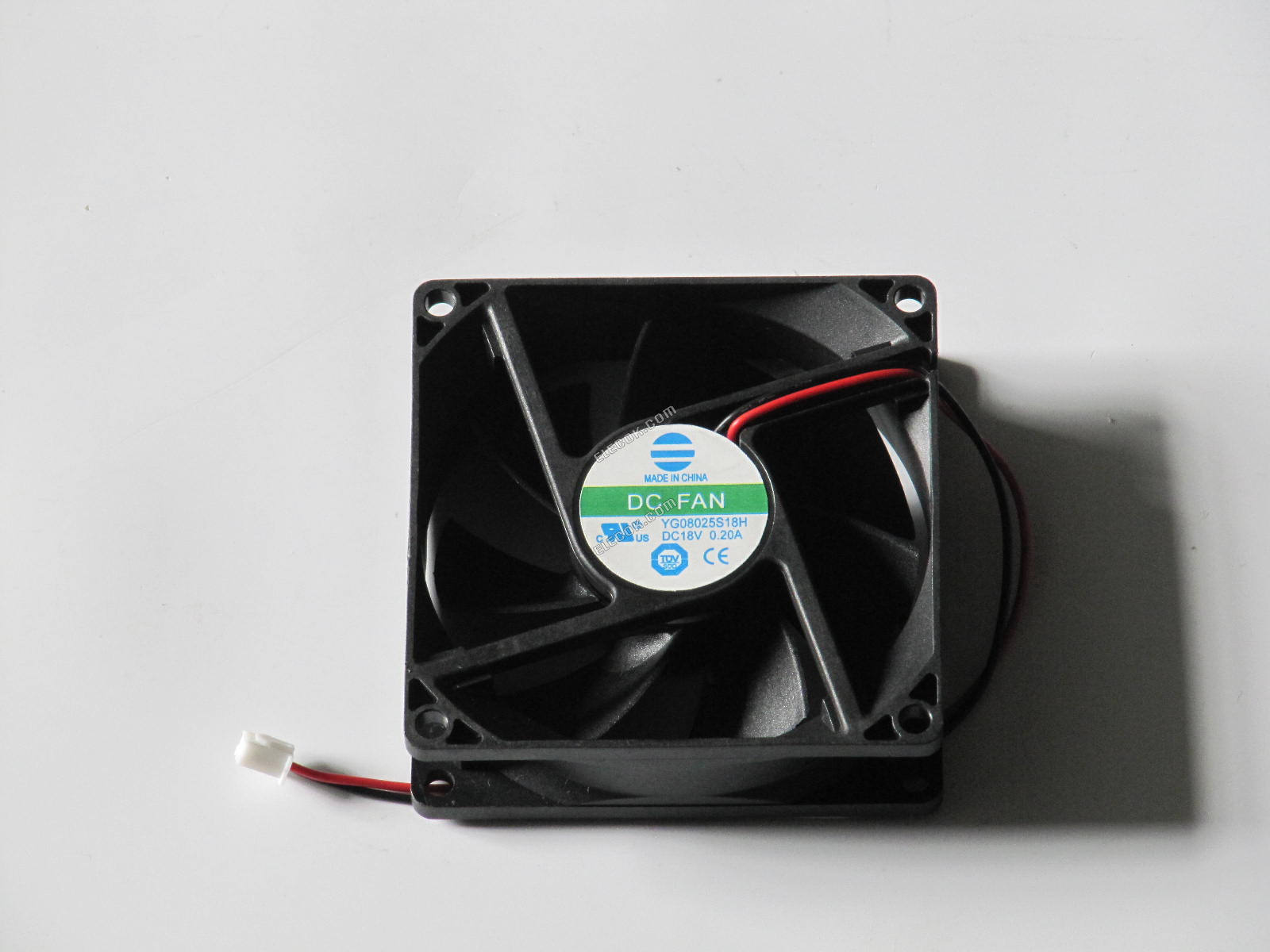 DCFAN YG08025S18H 18V 0.20A 2 przewody wentylator chłodzący 