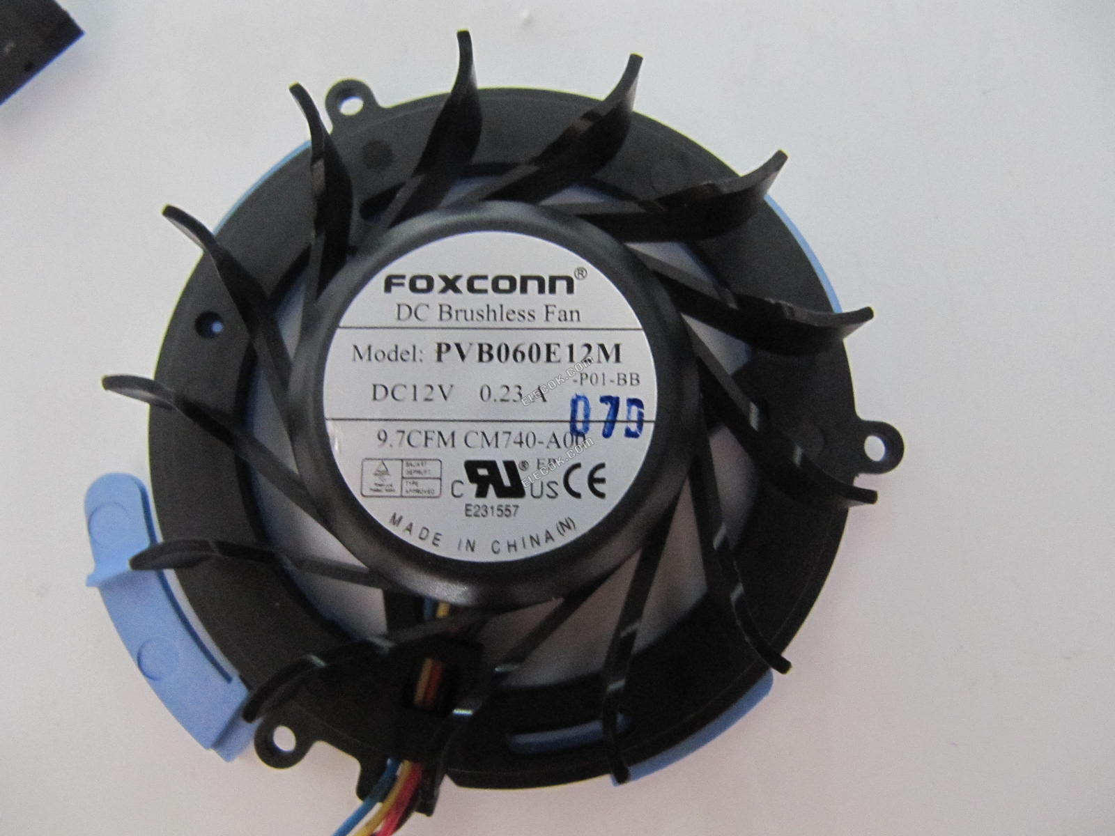 FOXCONN PVB060E12M 12V 0.23A 4wires Cooling Fan 