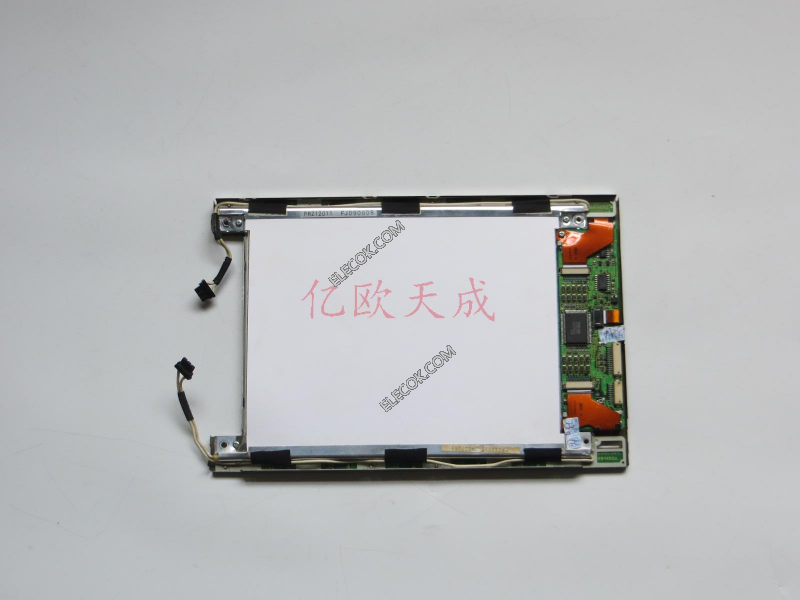 LTM09C016K 9,4" a-Si TFT-LCD Panneau pour TOSHIBA usagé 