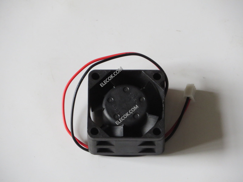 NMB 1608KL-04W-B70 12V 0.25A 2wires cooling fan