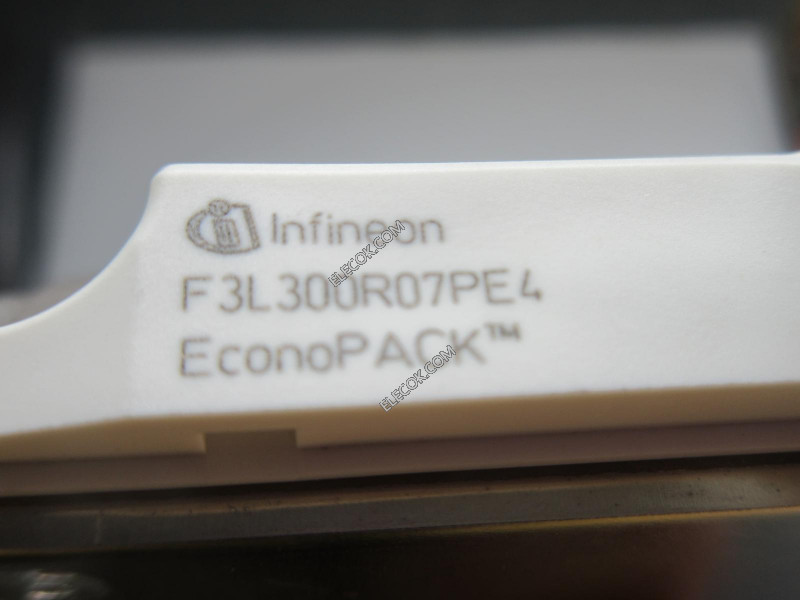 F3L300R07PE4 (Infineon Technologies) IGBT 기준 치수 