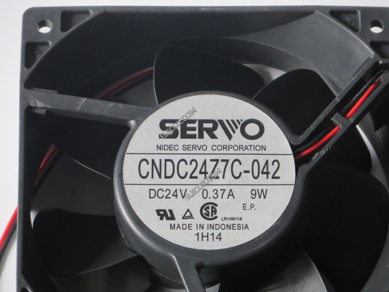 SERVO CNDC24Z7C-042 24V 0,37A 9W 2 kablar Kylfläkt Refurbished 