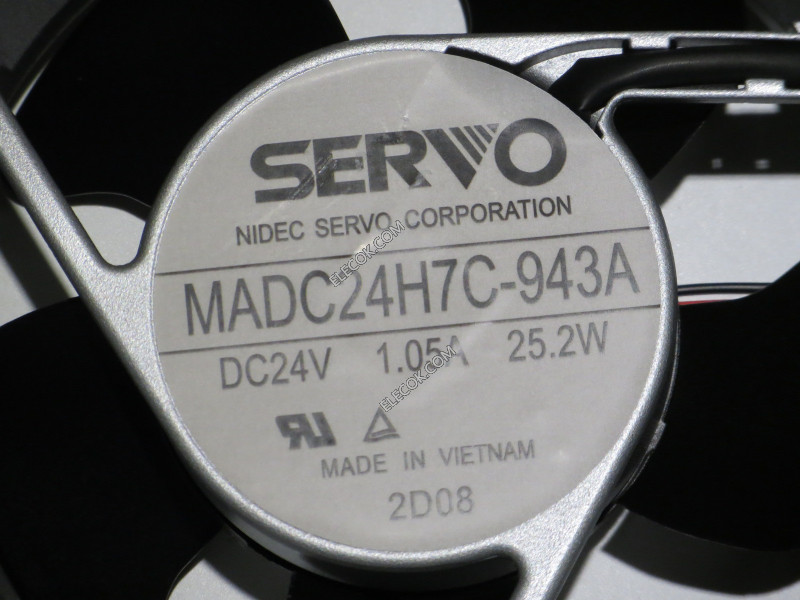 SERVO MADC24H7C-943A 24V 1,05A 25,2W 2 draden koelventilator 