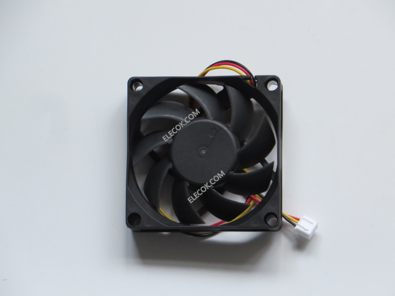 AVC DS07015R12M 12V 0.4A 3wires Hydraulic Bearing Cooling Fan, Replacement