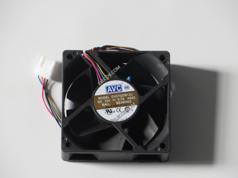 AVC DV07020B12U 12V 0,7A 4 fili ventilatore 