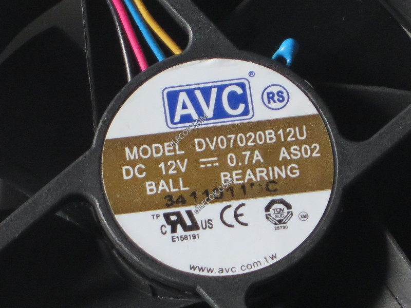 AVC DV07020B12U 12V 0,7A 4 draden koelventilator 