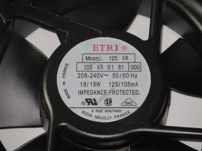 Ventilateur ETRI 125XR0181000 208-240V 50/60Hz 18/15W 120*120*38mm Remis à Neuf 