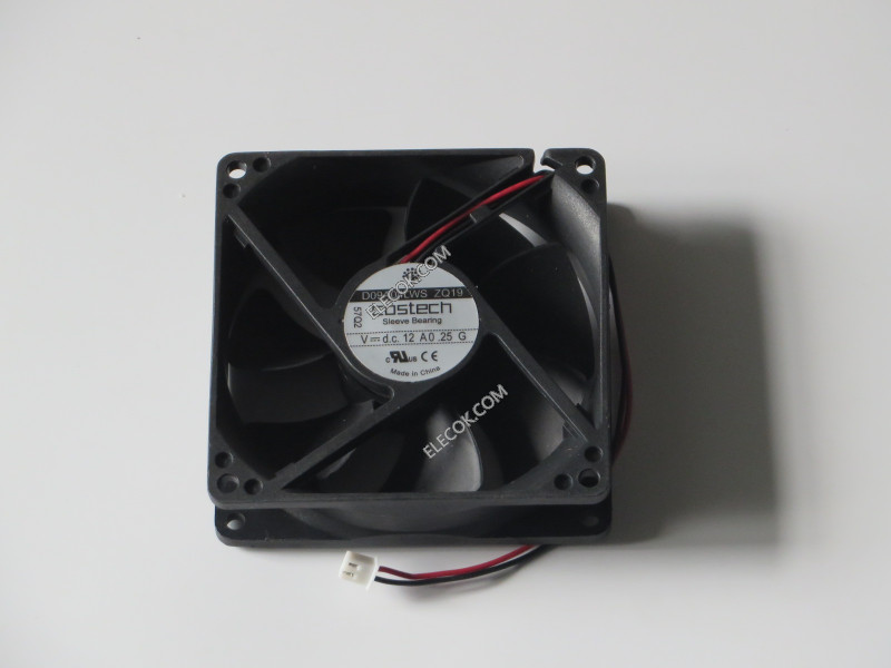 D09A04LWS ZQ19 costech sleeve bearing fan, 12V, 0.25A, 92mm x 92mm x 25mm 2wires