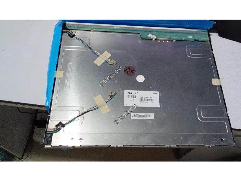 LTM190E4-L02 19.0" a-Si TFT-LCD Pannello per SAMSUNG usato the interfaccia è a chip plug 