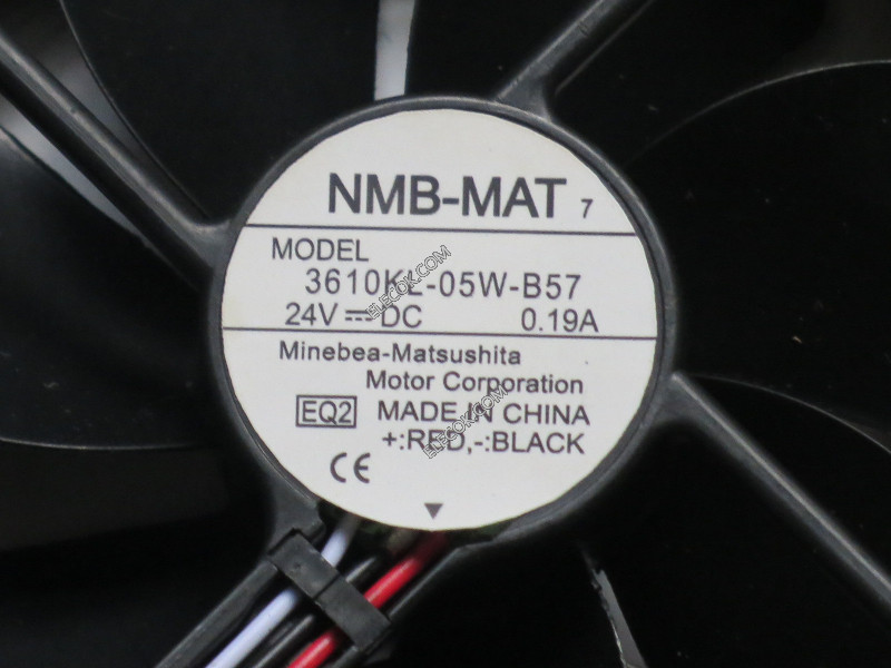 NMB 3610KL-05W-B57 24V 0.19A 3線冷却ファン