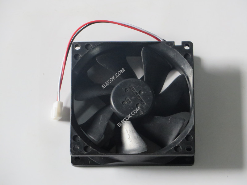NMB 3610RL-04W-B49 12V 0.35A 3wires cooling fan