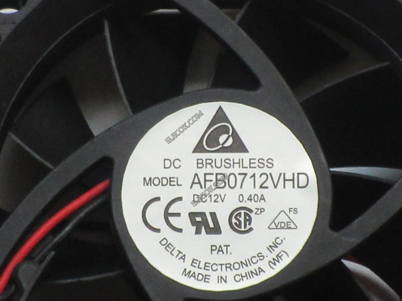 DELTA AFB0712VHD 12V 0.4A 4.2W    2wires Cooling Fan