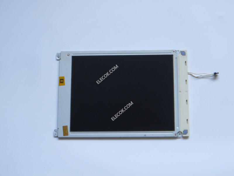LM-KE55-32NFZ Sanyo LCD usado 