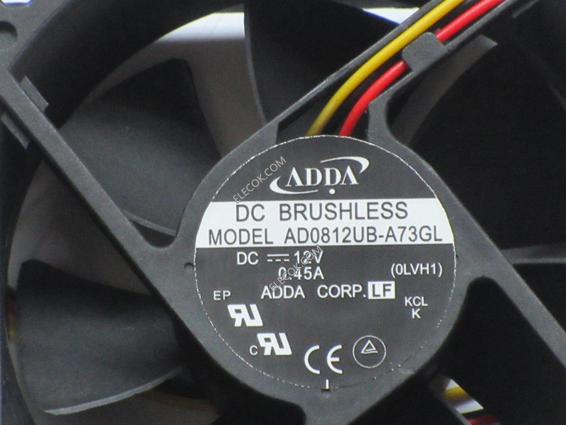ADDA AD0812UB-A73GL 12V 0,45A 3,6W 3 cable Enfriamiento Ventilador 