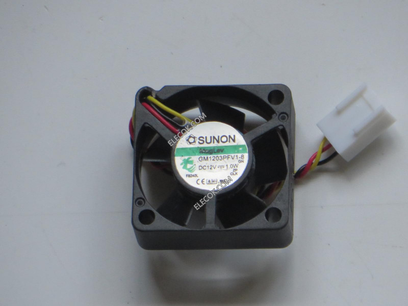 SUNON GM1203PFV1-8 12V 1.0W 3 cable Enfriamiento Ventilador 