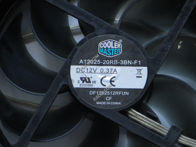 CoolerMaster A12025-20RB-3BN-F1 12V 0.37A 12CM 12025 3wires Fan